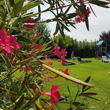 לינה וארוחת בוקר Il Giardino Di Rebecca 4*