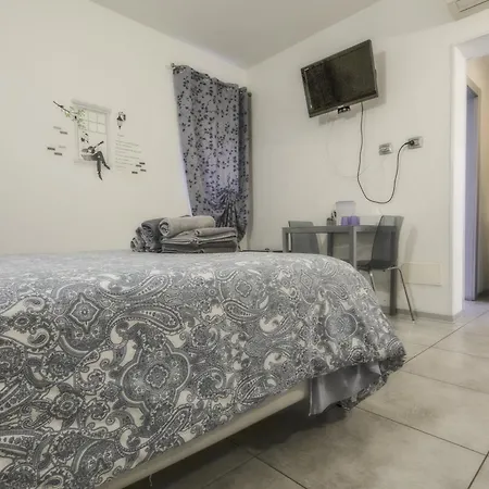 לינה וארוחת בוקר Il Giardino Di Rebecca