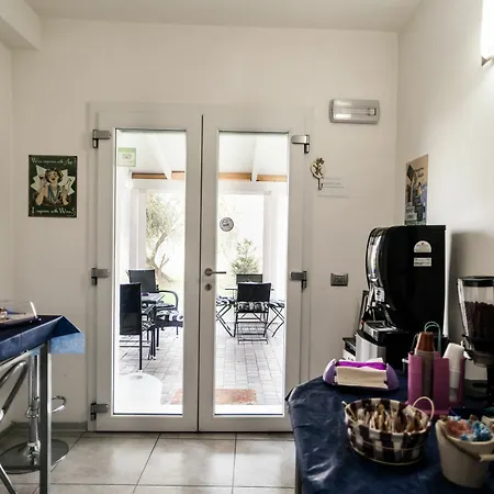 Bed & Breakfast Il Giardino Di Rebecca Ferrara