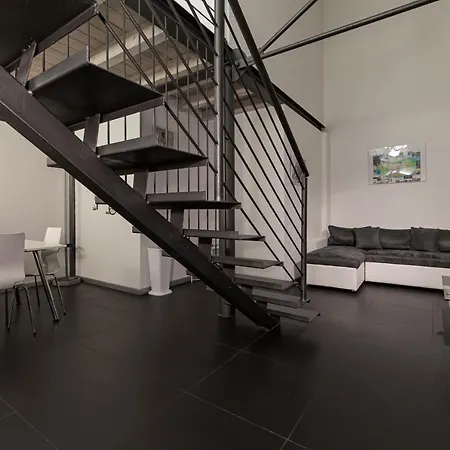 Il Giardino Di Rebecca 4* フェラーラ