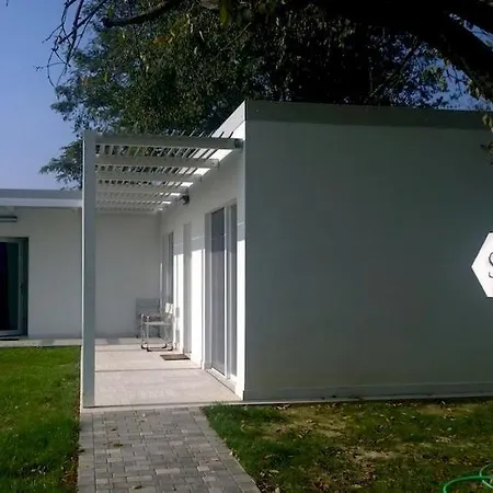 Il Giardino Di Rebecca Frühstückspension 2*