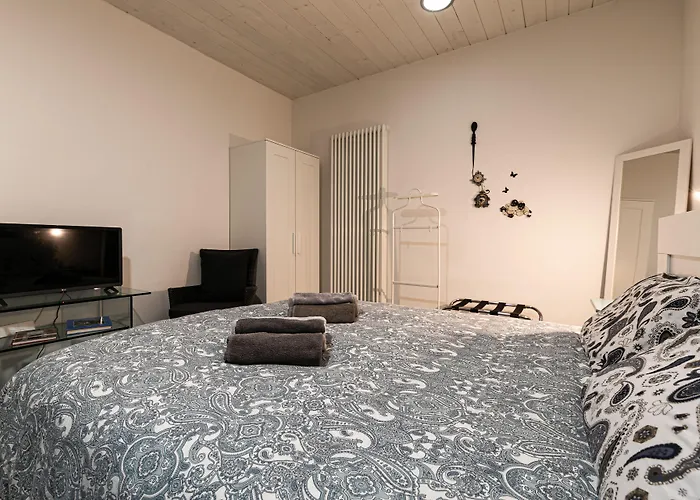 Il Giardino Di Rebecca Bed & Breakfast 4*